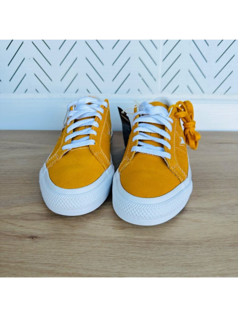 ⭐Converse One Star Pro OX Low Mens Shoes 8 Mustard Yellow Suede Sneaker A09231C - Picture 3 of 10